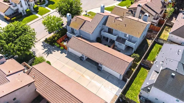 $999,999 | 3661 La Mancha Place, Turlock, CA 95382