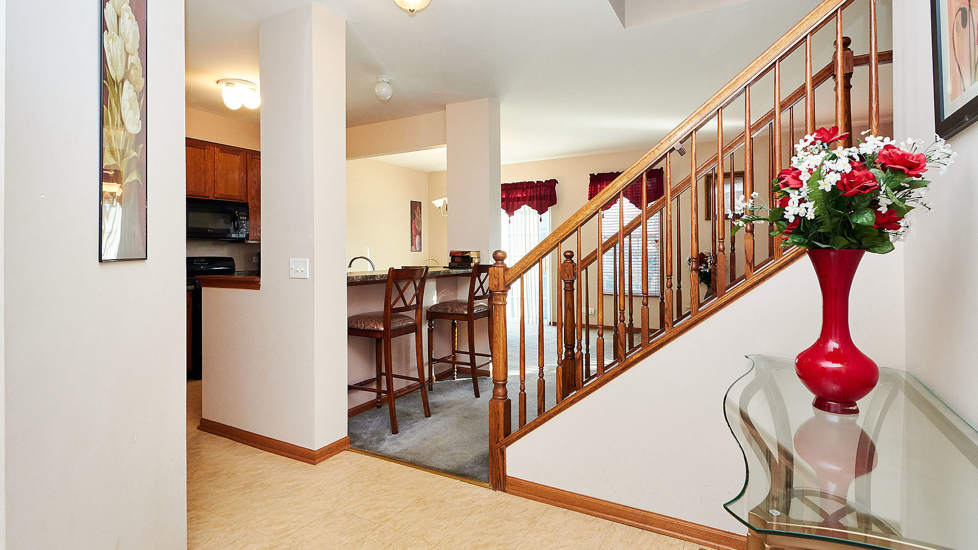 1989 West Cobblestone Road, Unit 1989 Romeoville, IL 60446 - Photo 3 of 51 a view of entryway and hall