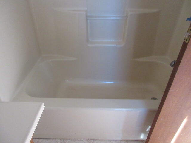 8 Gibbons Court Brewer, ME 04412 - Photo 5 of 23 IMG_7926