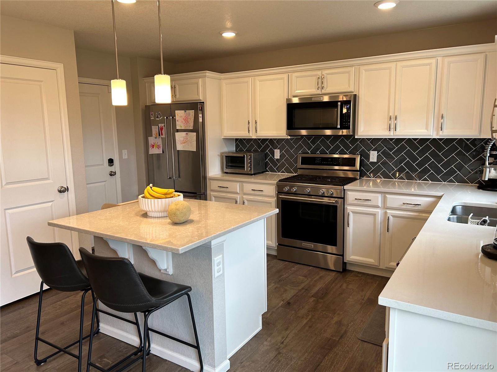 12901 Crane River Drive Longmont, CO 80504 - Photo 8 of 39