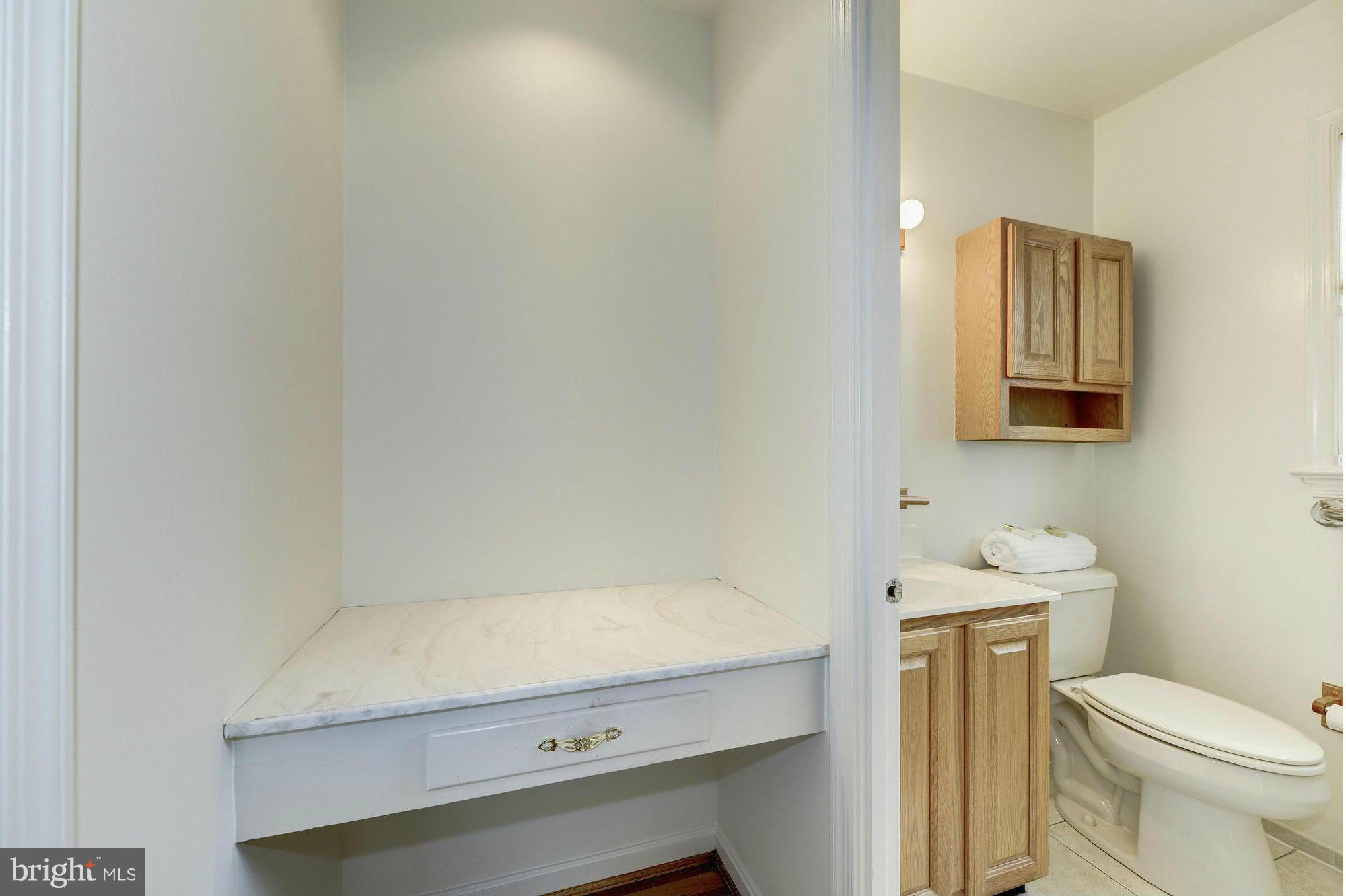 8400 Postoak Road Potomac, MD 20854 - Photo 19 of 26 Bath (Master)