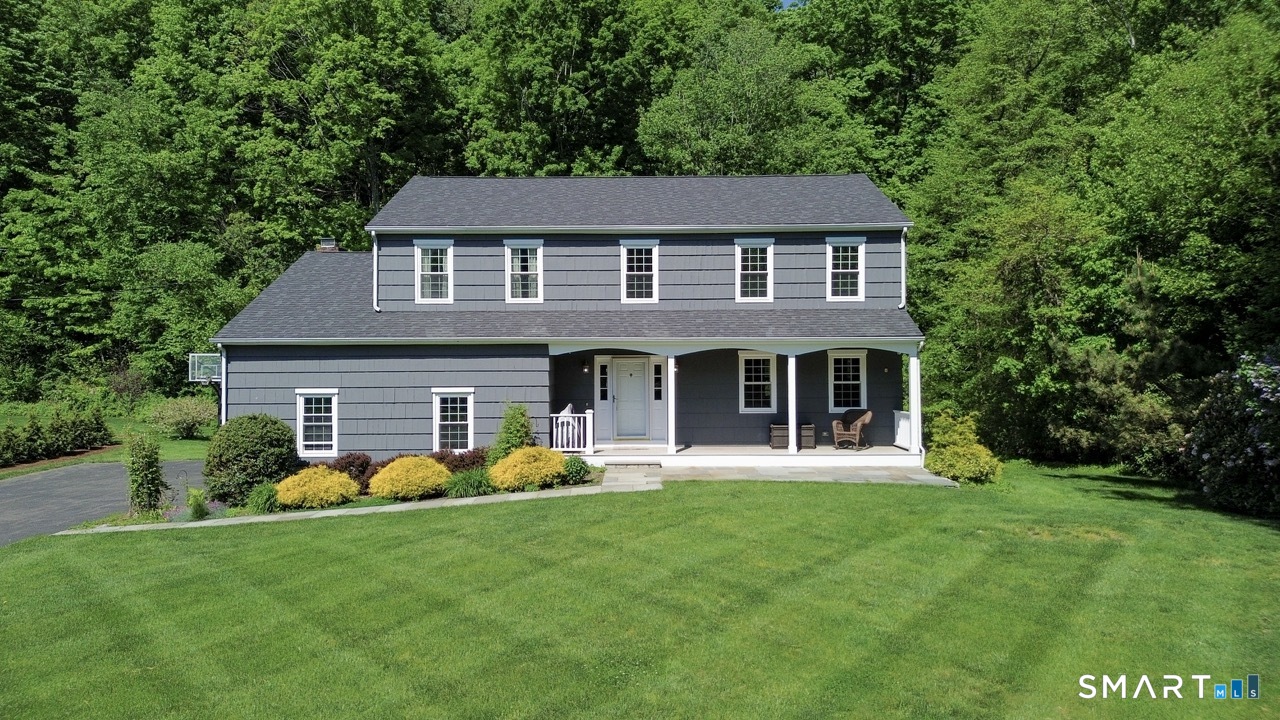 37 Vintage Road Trumbull, CT 06611 - Photo 1 of 39