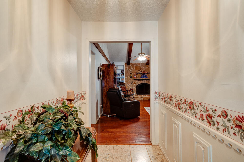4509 62nd Street Lubbock, TX 79414 - Photo 3 of 20