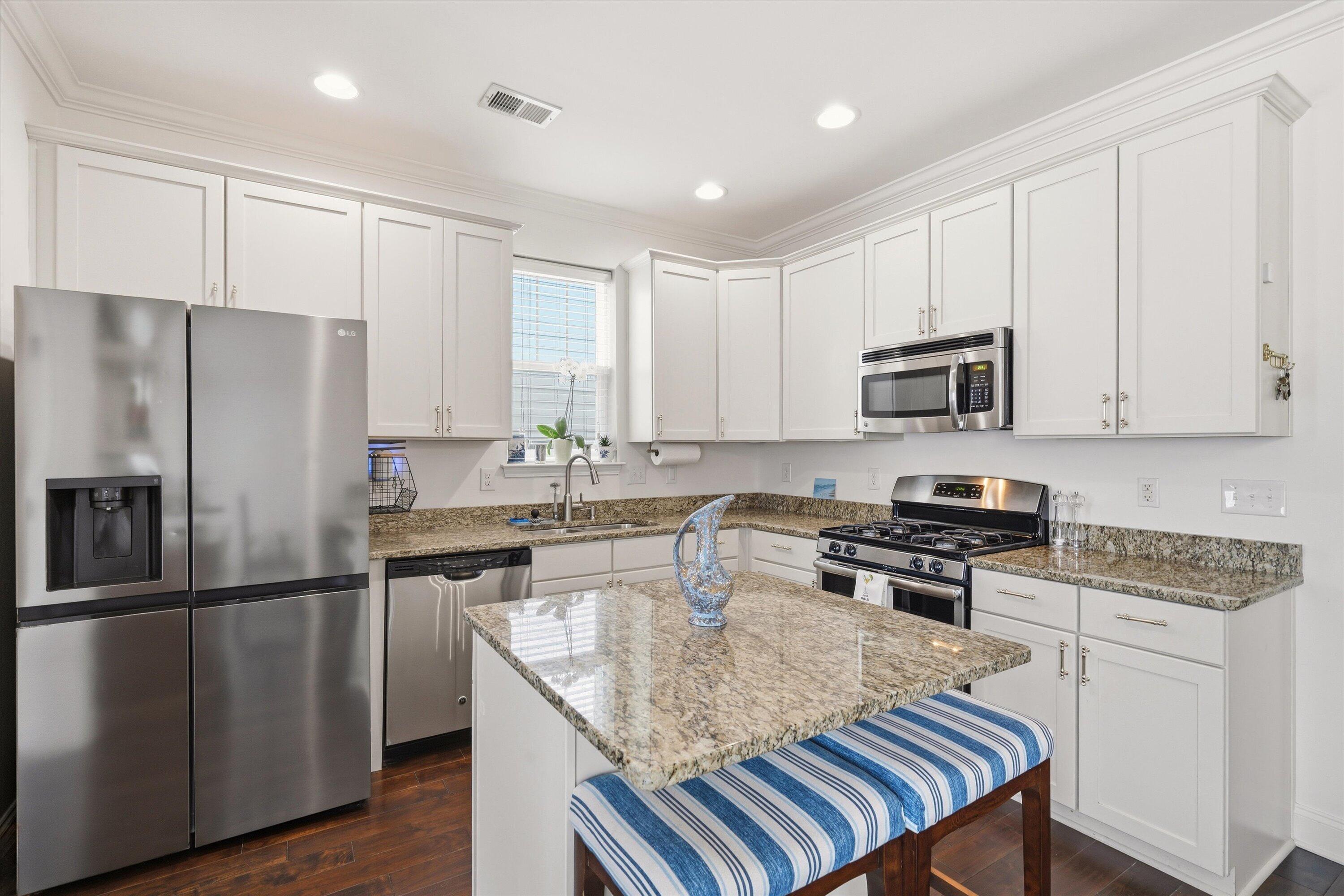 854 Rue Drive Charleston, SC 29414 - Photo 10 of 35 12-011_DSC08738_1