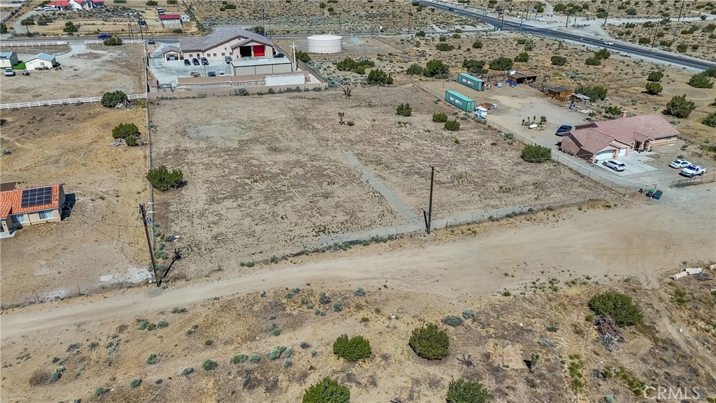 9620 Mescalero Road Phelan, CA 92371 - Photo 3 of 7