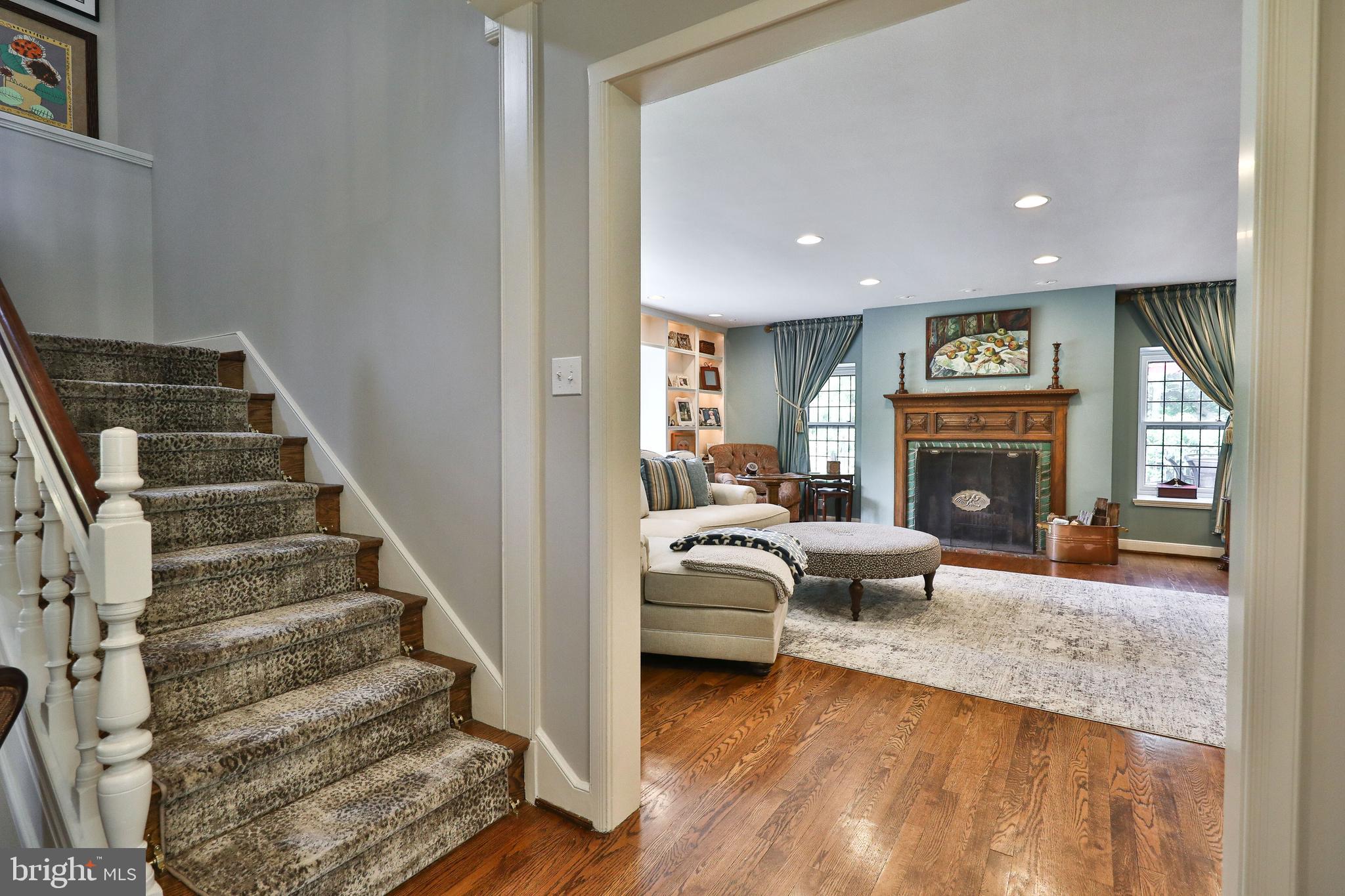 1335 Pepper Road Jenkintown, PA 19046 - Photo 8 of 55 Living room