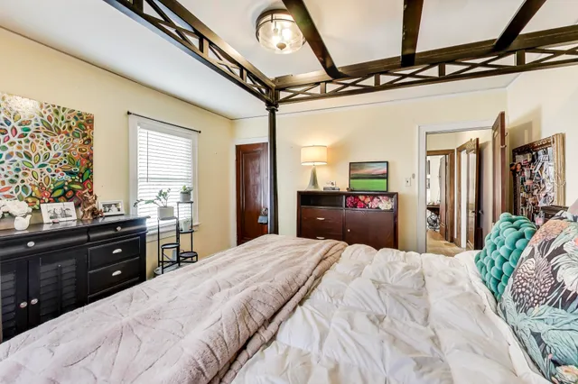 $440,000 | 453 Chestnut Street, Valparaiso, IN 46385