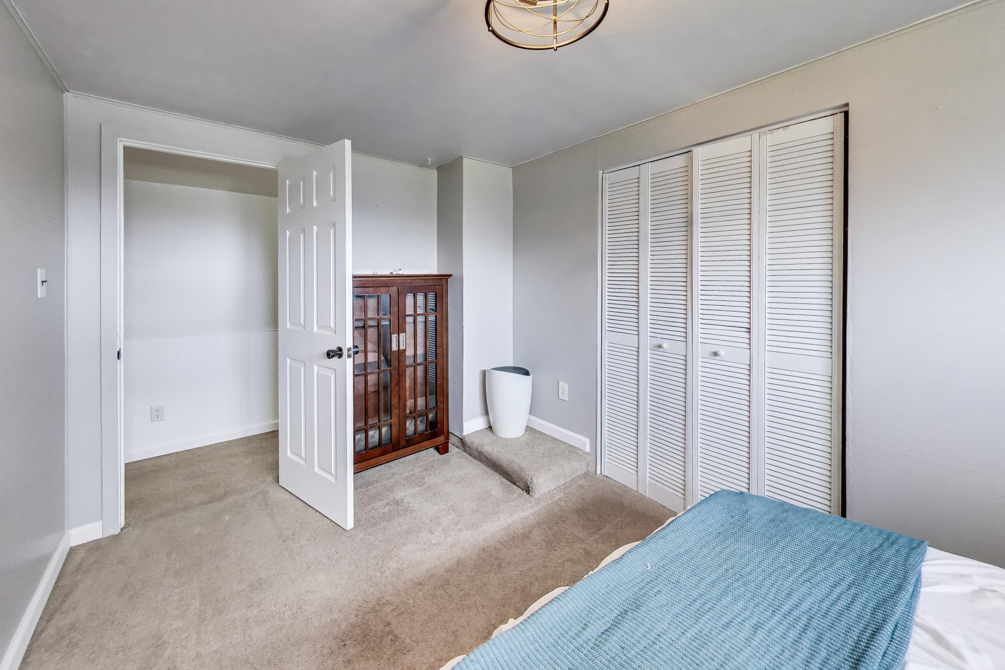 453 Chestnut Street Valparaiso, IN 46385 - Photo 28 of 47 2048x1365