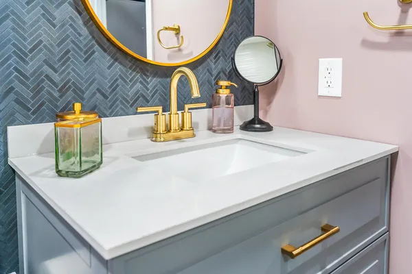 $435,000 | 453 Chestnut Street, Valparaiso, IN 46385