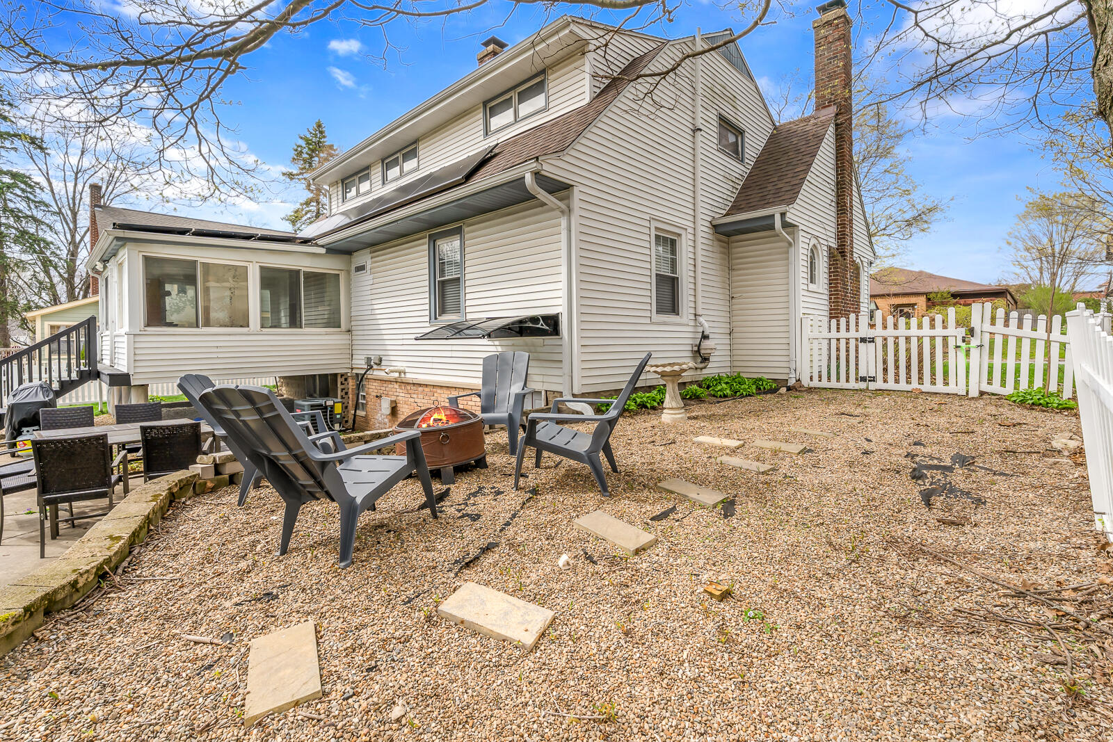 453 Chestnut Street Valparaiso, IN 46385 - Photo 42 of 47 1600x1067