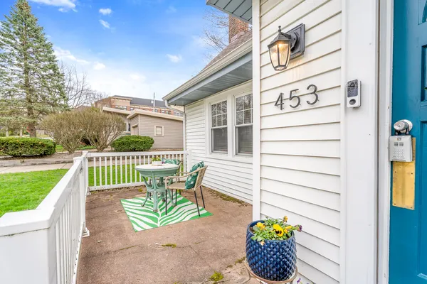 $435,000 | 453 Chestnut Street, Valparaiso, IN 46385