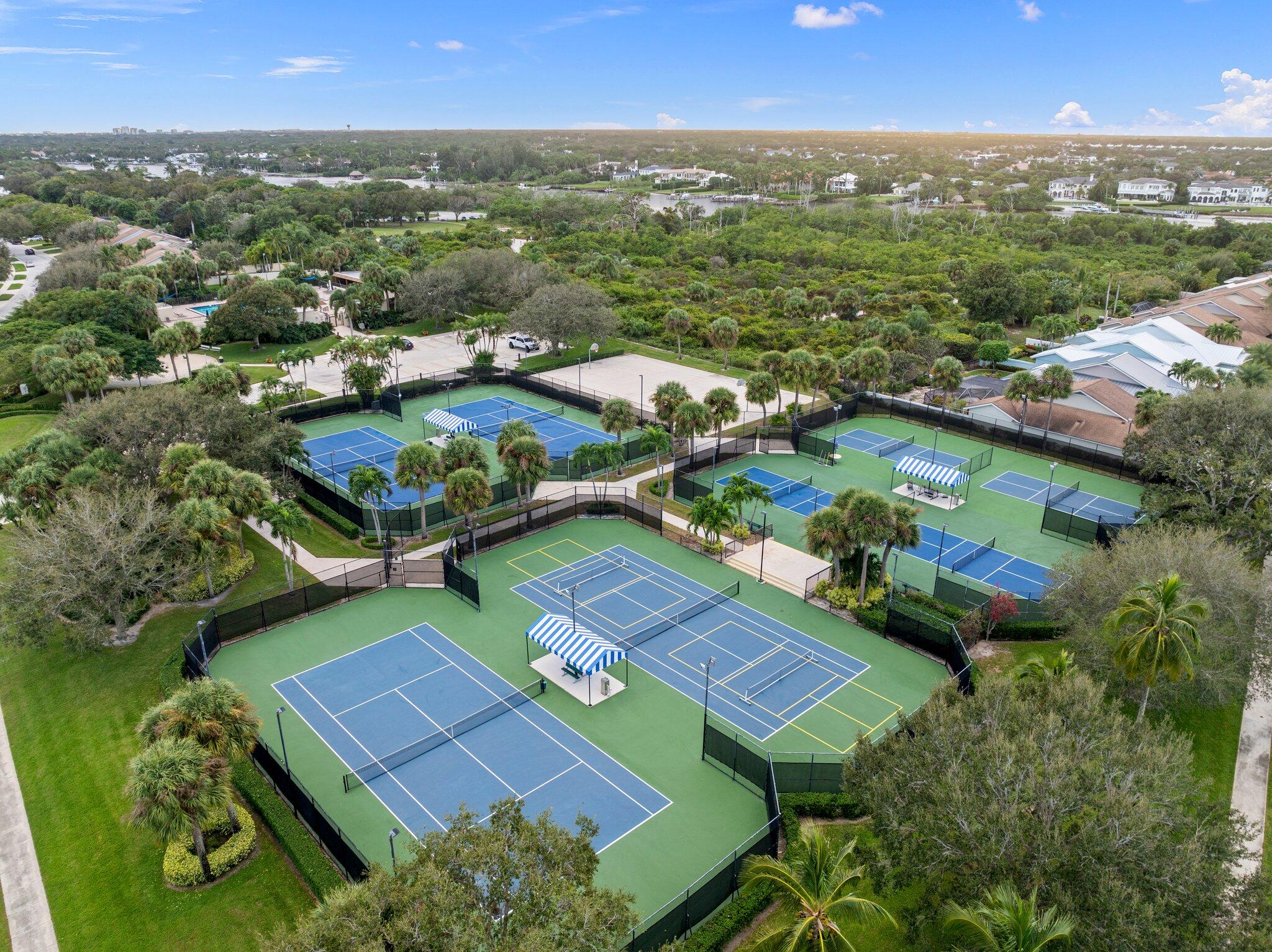 187 Harbourside Circle Jupiter, FL 33477 - Photo 32 of 38 59-web-or-mls-DJI_0691