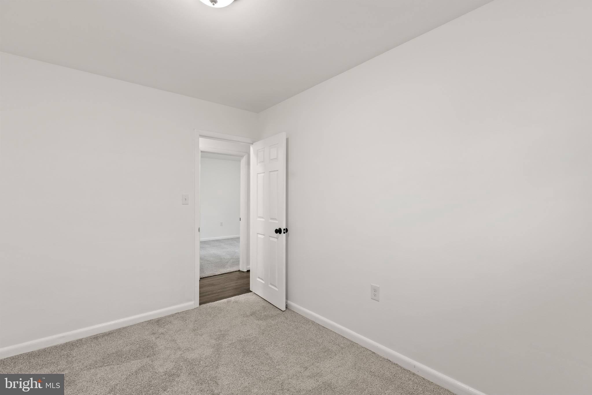 1503 Ladd Street Silver Spring, MD 20902 - Photo 24 of 39 Gallery Image 24