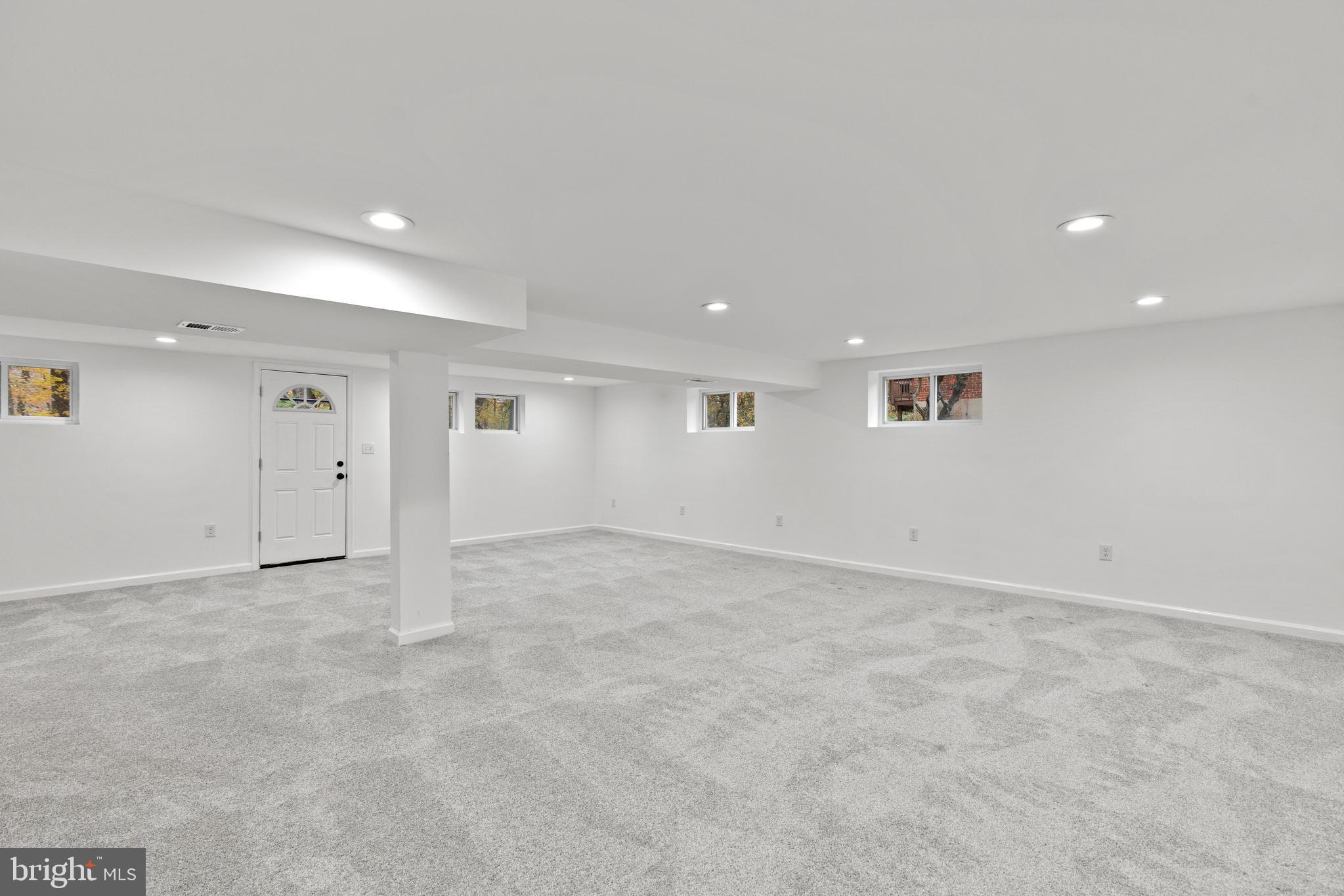 1503 Ladd Street Silver Spring, MD 20902 - Photo 26 of 39 Gallery Image 26
