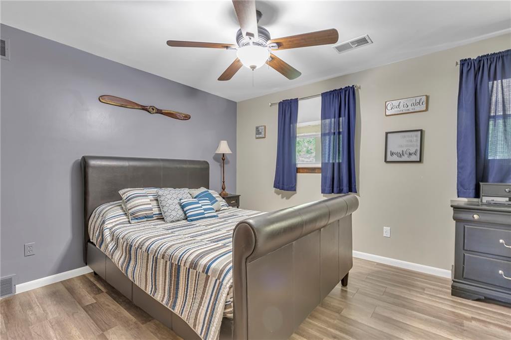 960 Edgewood Road Beaver Falls, PA 15010 - Photo 23 of 50 Bedroom 3