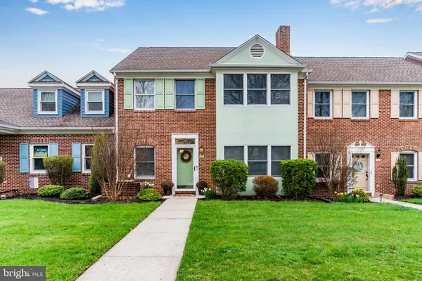 $319,900 | 1208 White Birch Lane, Carlisle, PA 17013