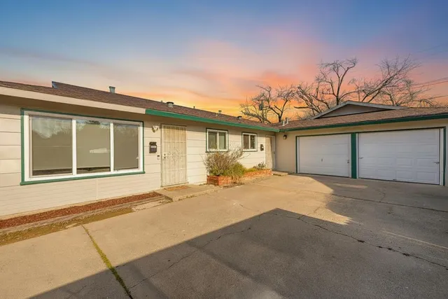 $599,000 | 9666 Lake Natoma Drive, Orangevale, CA 95662