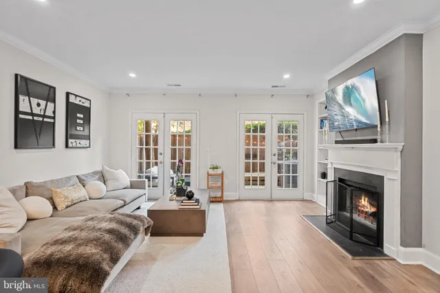 $775,000 | 4311 Massachusetts Avenue Northwest, Washington, DC 20016