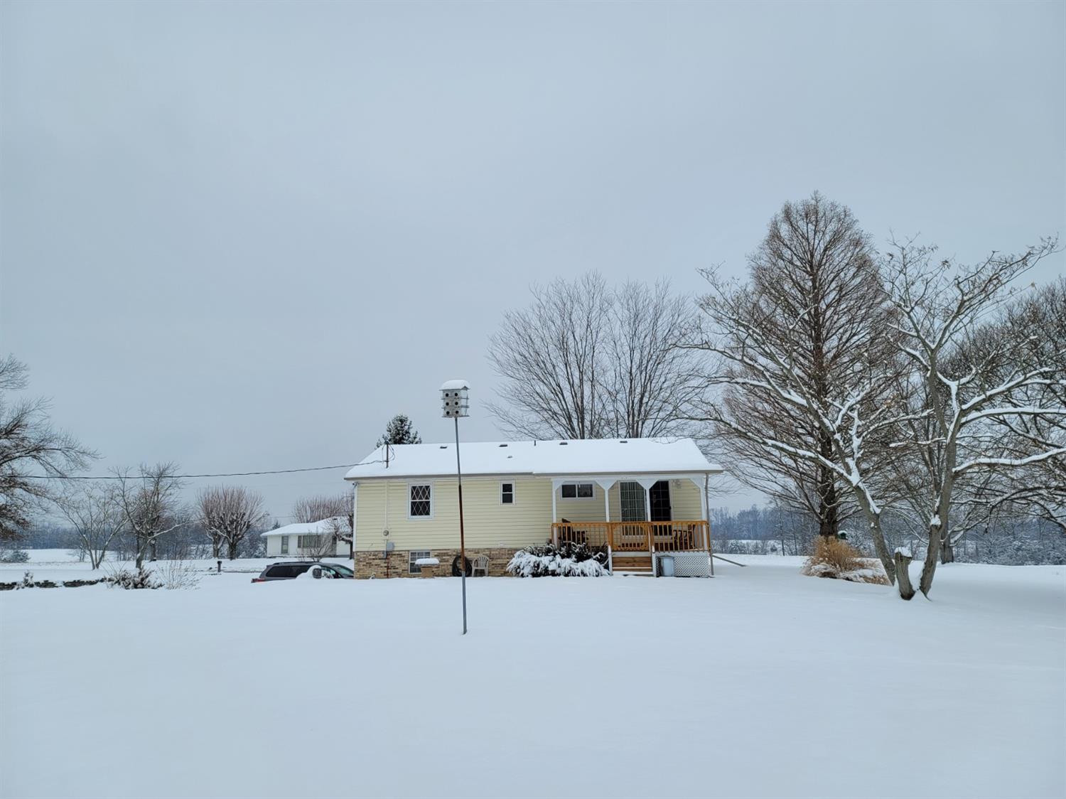 9527 Shuter Road Aurora, IN 47001 - Photo 5 of 29 Gallery Image 5