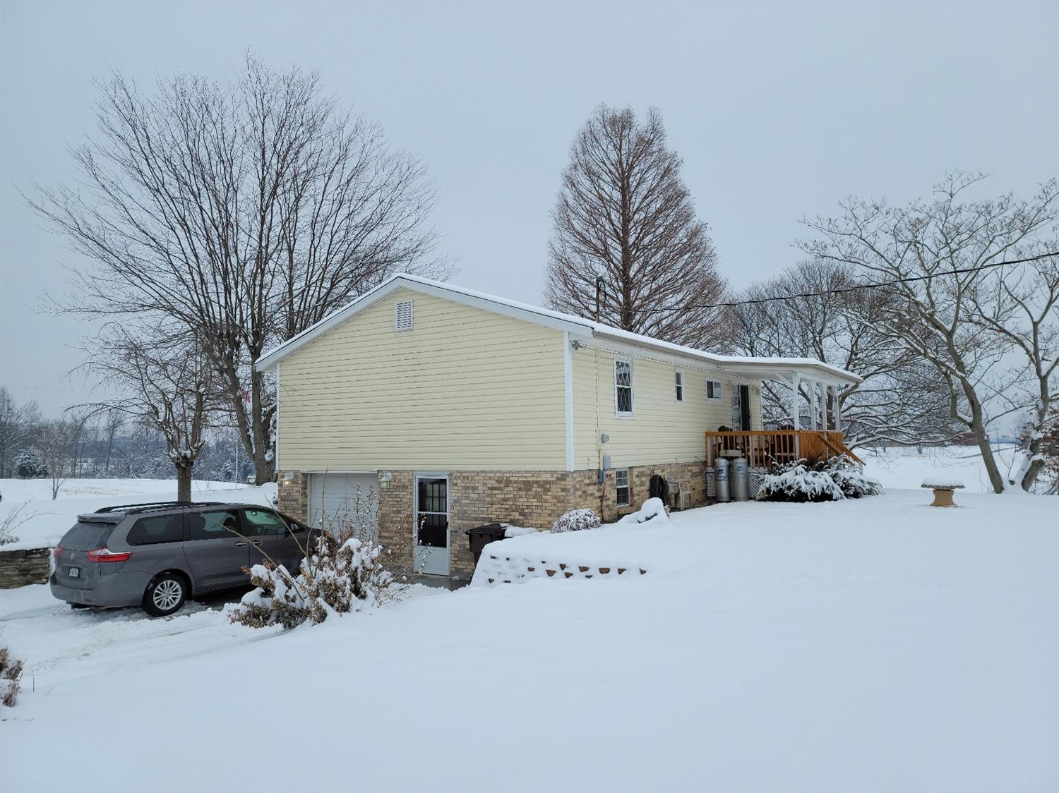 9527 Shuter Road Aurora, IN 47001 - Photo 8 of 29 Gallery Image 8