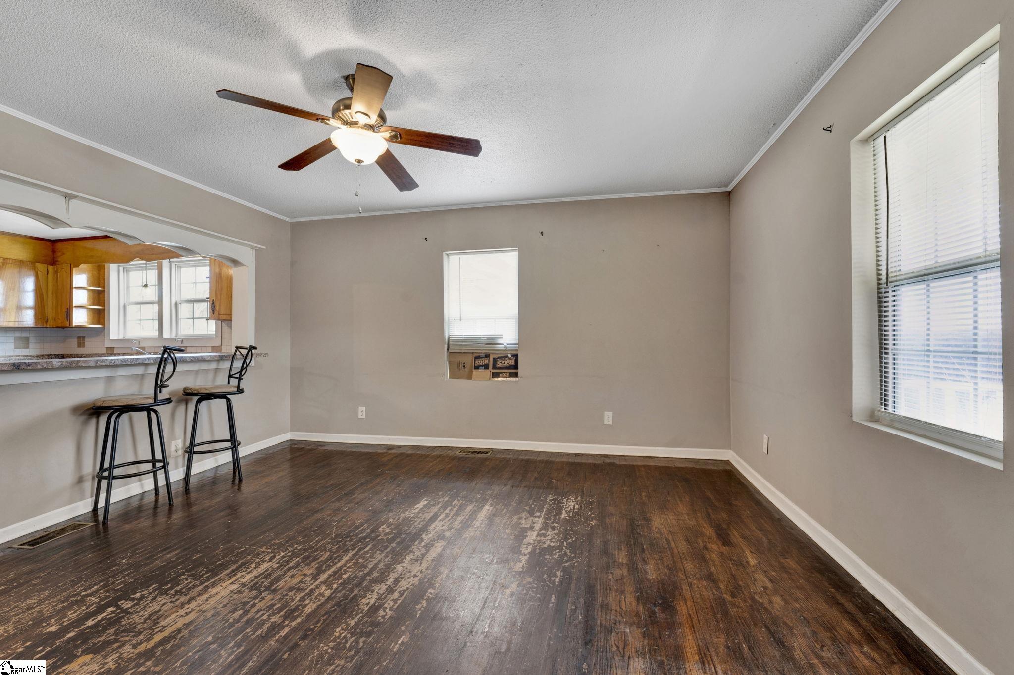 2410 Racing Road Greer, SC 29651 - Photo 12 of 31 Gallery Image 12