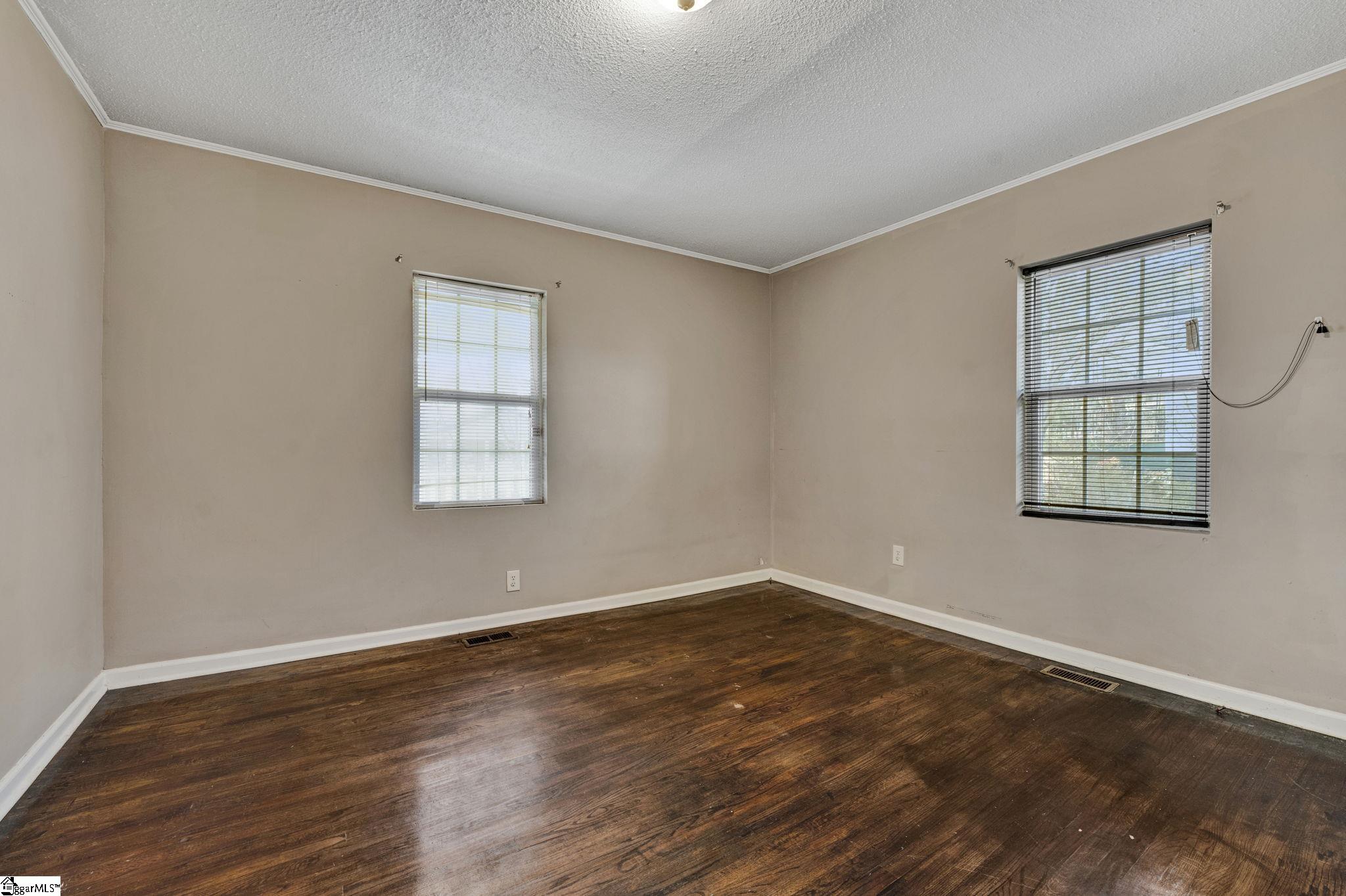 2410 Racing Road Greer, SC 29651 - Photo 18 of 31 Gallery Image 18