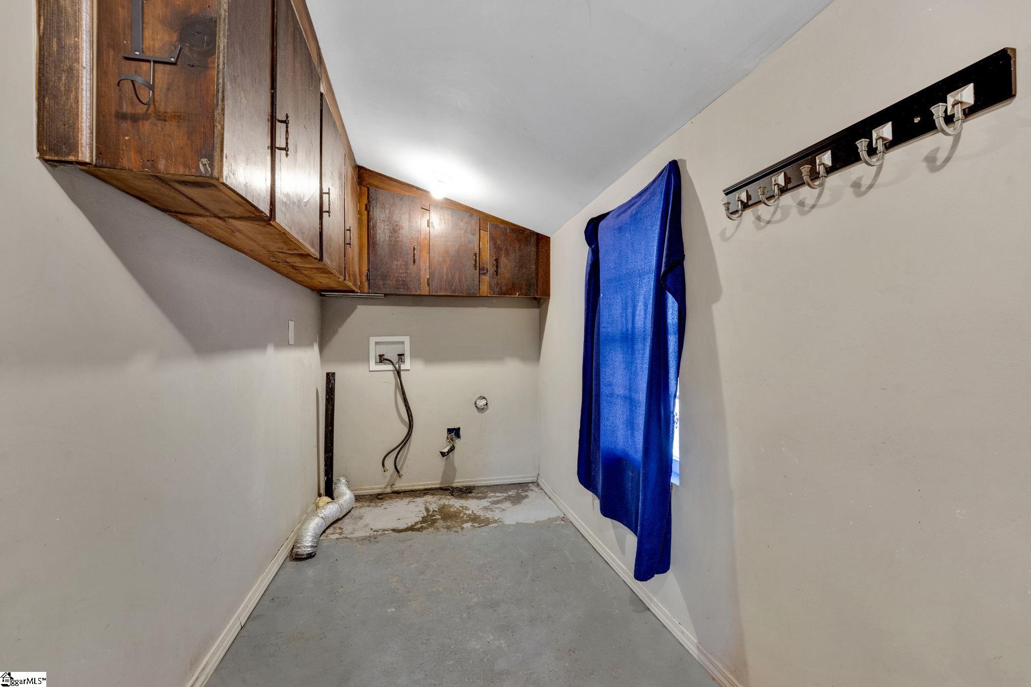 2410 Racing Road Greer, SC 29651 - Photo 25 of 31 Gallery Image 25