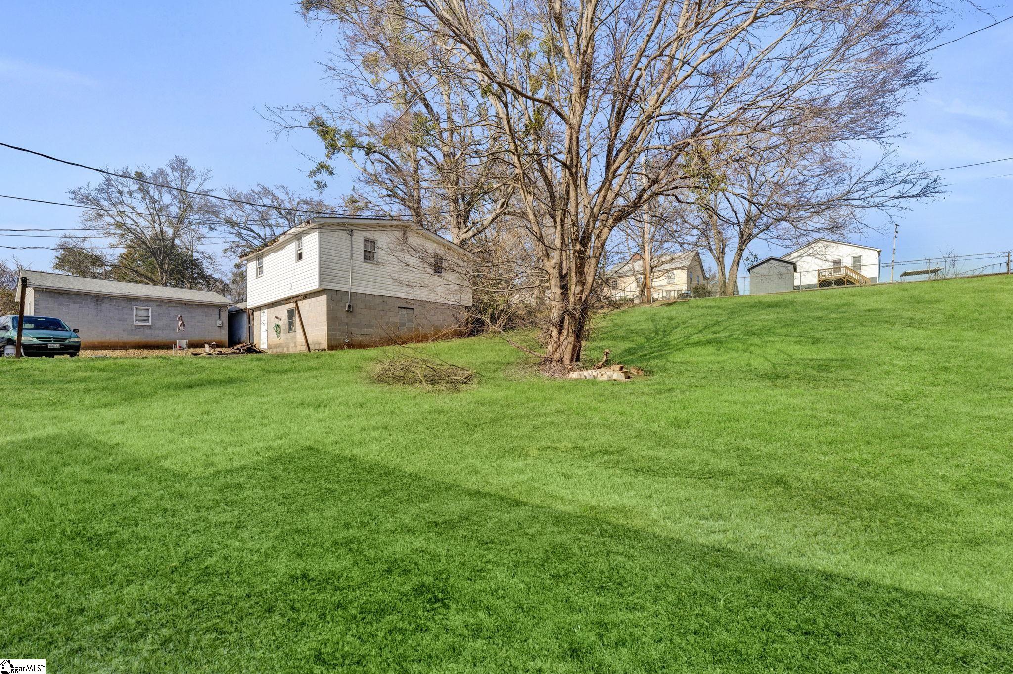2410 Racing Road Greer, SC 29651 - Photo 26 of 31 Gallery Image 26