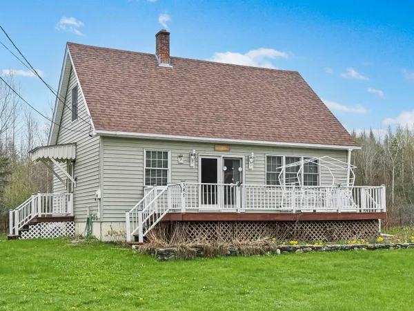 $265,000 | 347 River Road, Canaan, VT 05902