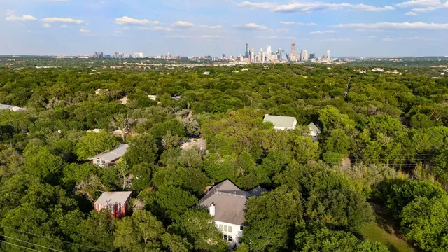 $2,500,000 | 18 North Peak Road, West Lake Hills, TX 78746