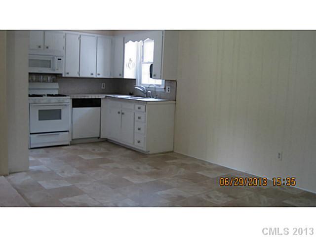 2826 State Rd S-29-542 Lancaster, SC 29720 - Photo 5 of 12 Gallery Image 5