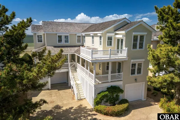 $1,195,000 | 5500 West Seachase Drive, Nags Head, NC 27959