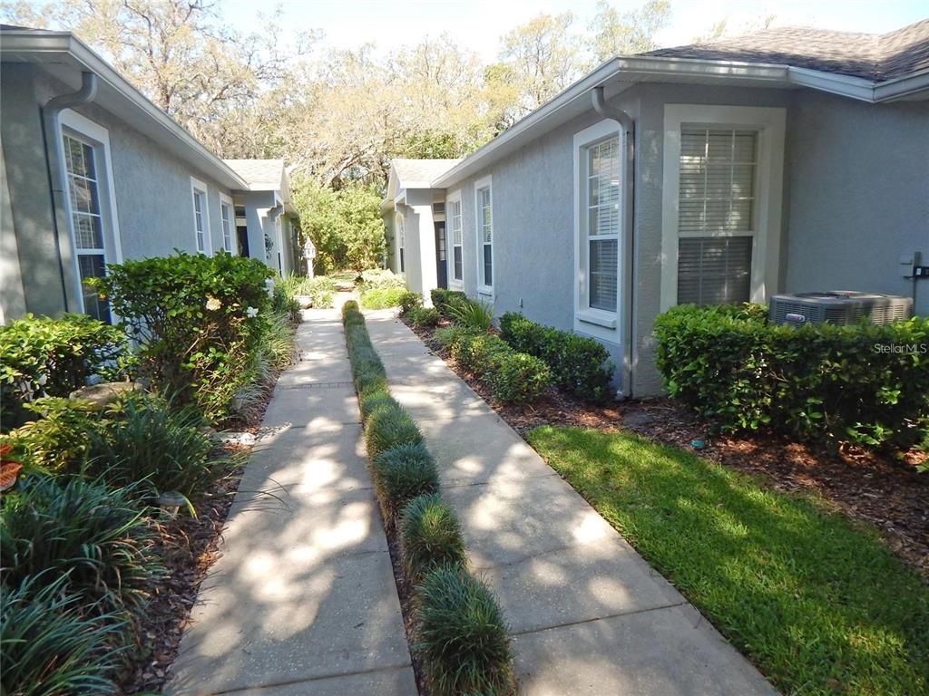 5925 Sandhill Ridge Drive Lithia, FL 33547 - Photo 15 of 35