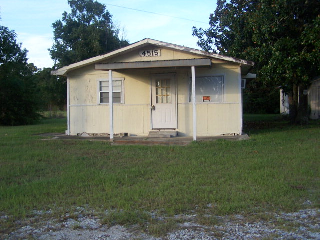 4361 East Cottonwood Road Dothan, AL 36301 - Photo 1 of 1 Main View