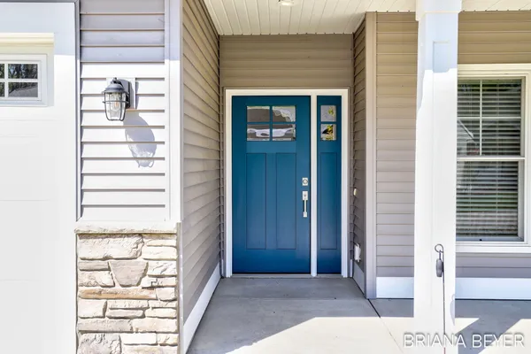 $375,000 | 1012 Maplewood Court, Holland, MI 49423