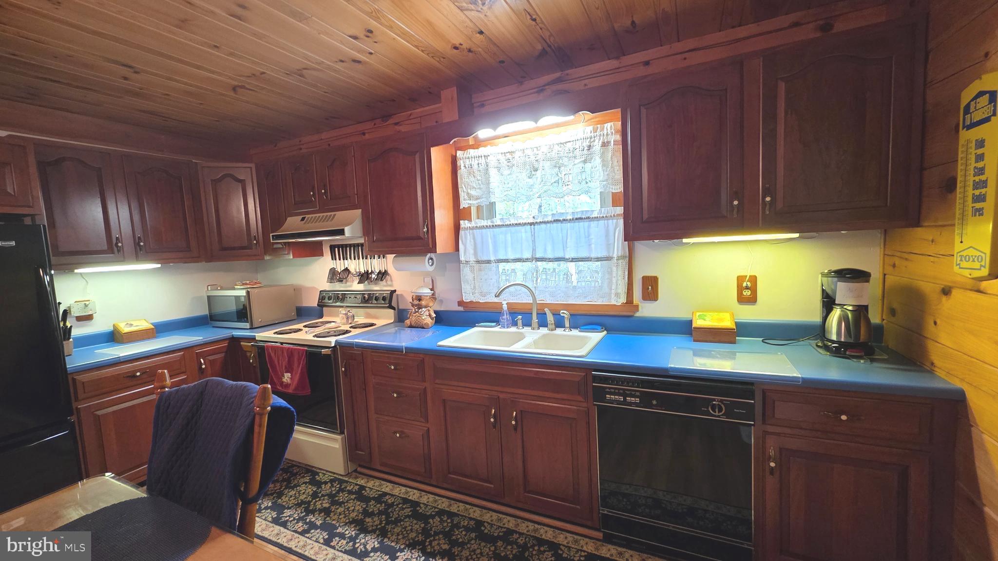 3098 Whitesel Road James Creek, PA 16657 - Photo 14 of 34
