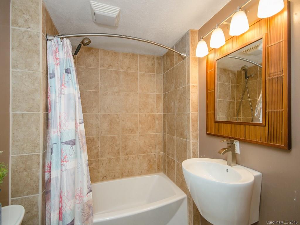2461 Hyder Mountain Road Clyde, NC 28721 - Photo 12 of 24