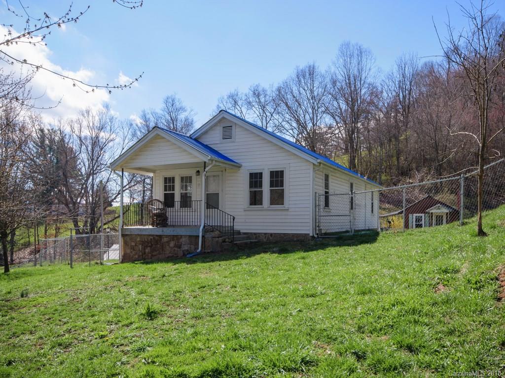 2461 Hyder Mountain Road Clyde, NC 28721 - Photo 15 of 24