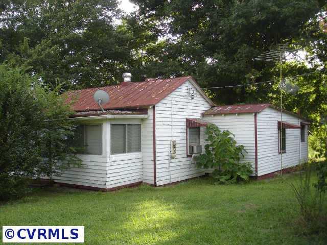 6010 Slates Road Sutherland, VA 23885 - Photo 2 of 10 Other - Front view