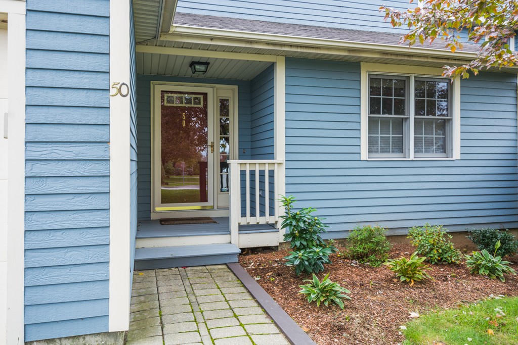 50 Sturbridge Hills Road, Unit 50 Sturbridge, MA 01566 - Photo 3 of 28