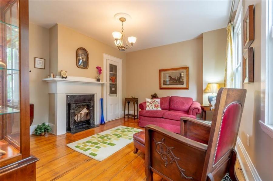 24 Hanover Street, Unit B Portland, ME 04101 - Photo 6 of 21 20181113140848869448000000-o