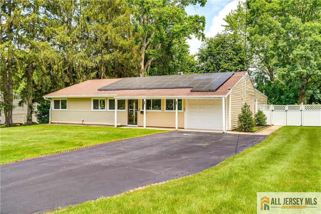 171 Kendall Road Kendall Park, NJ 08824 - Photo 29 of 29 Gallery Image 29
