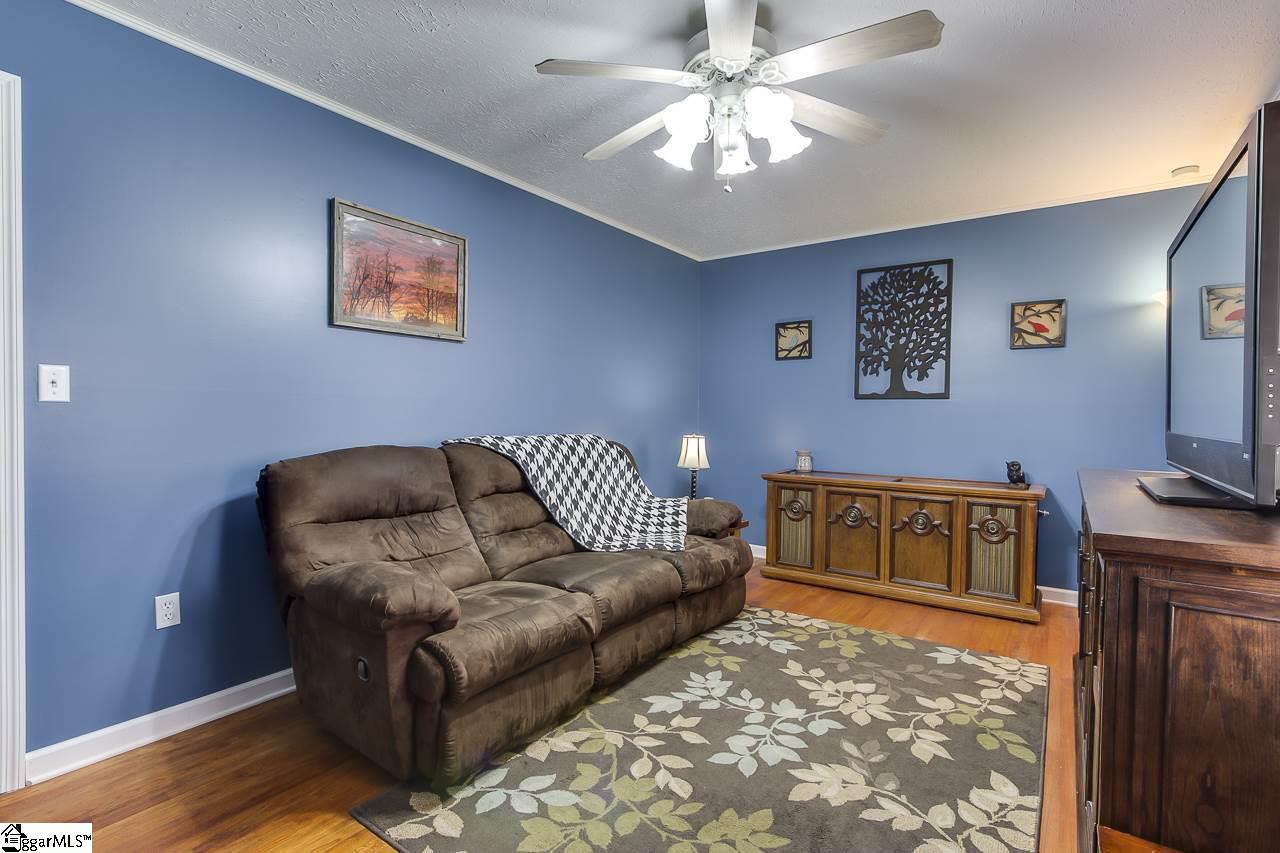 102 Ray Street Easley, SC 29640 - Photo 7 of 27 Gallery Image 7