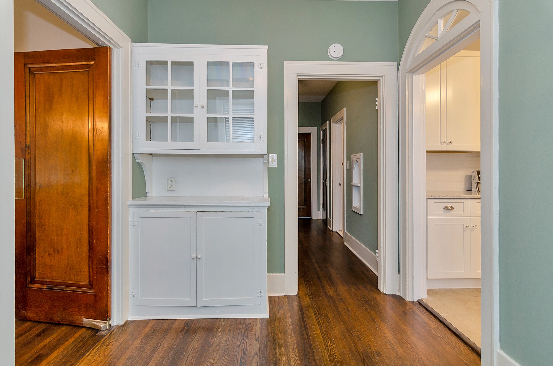 115 Cherokee Road Nashville, TN 37205 - Photo 11 of 36