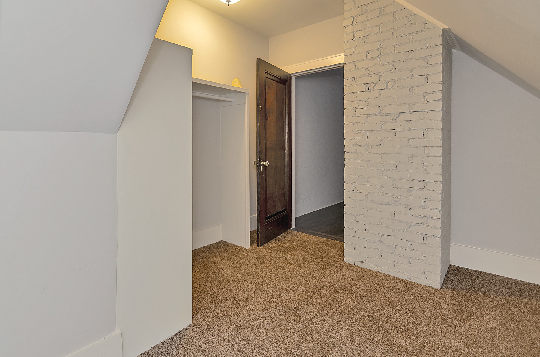 115 Cherokee Road Nashville, TN 37205 - Photo 26 of 36 a view of hallway with closet