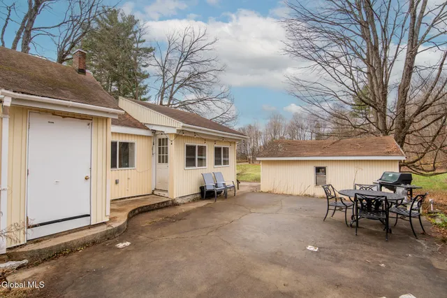 $309,000 | 31 Bulson Road, Easton, NY 12834