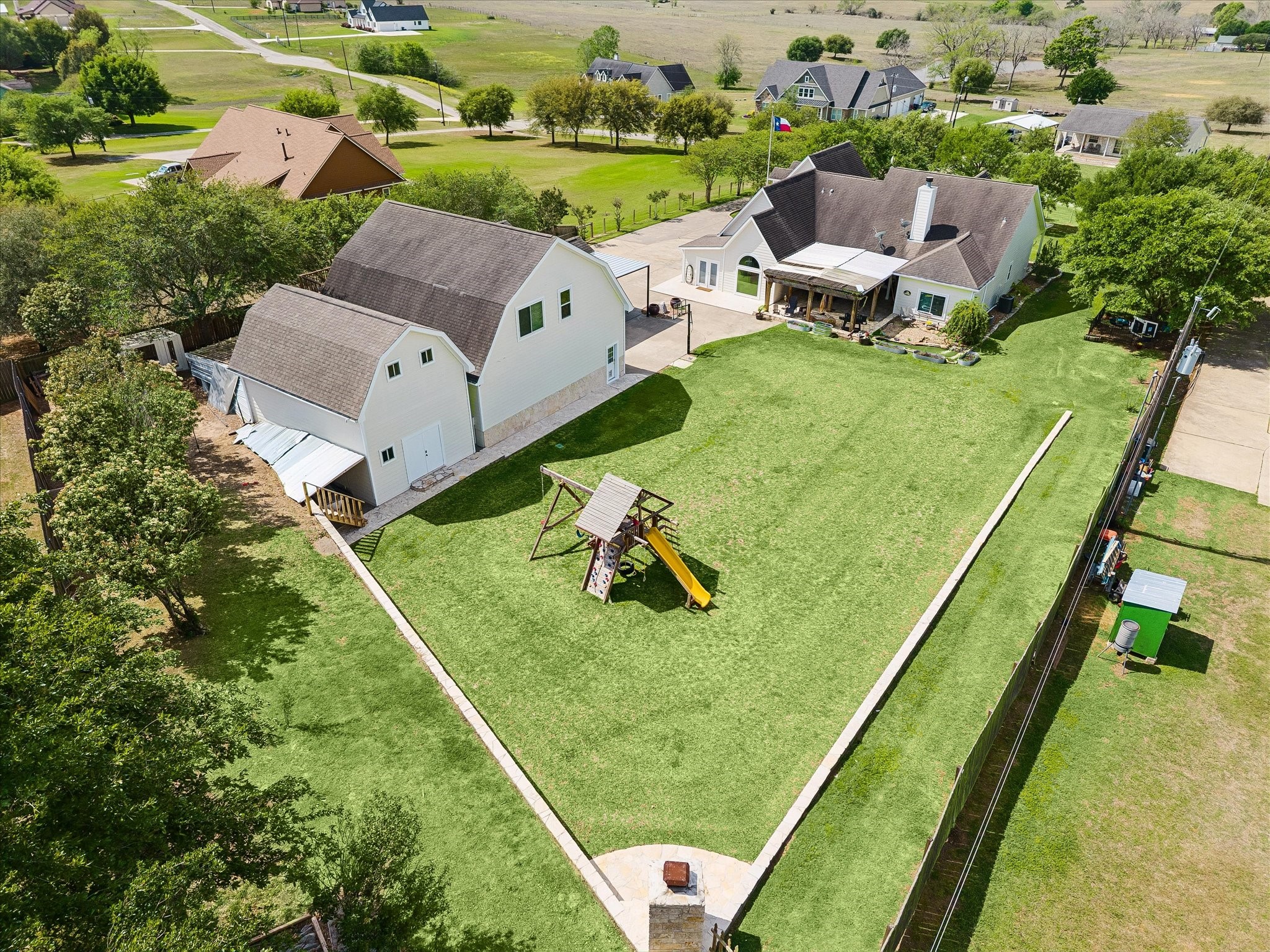 4141 Crestview Lane Brenham, TX 77833 - Photo 2 of 39