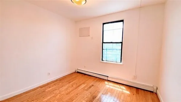 $2,250 | 259 Griffith Street, Unit 6, Jersey City, NJ 07307