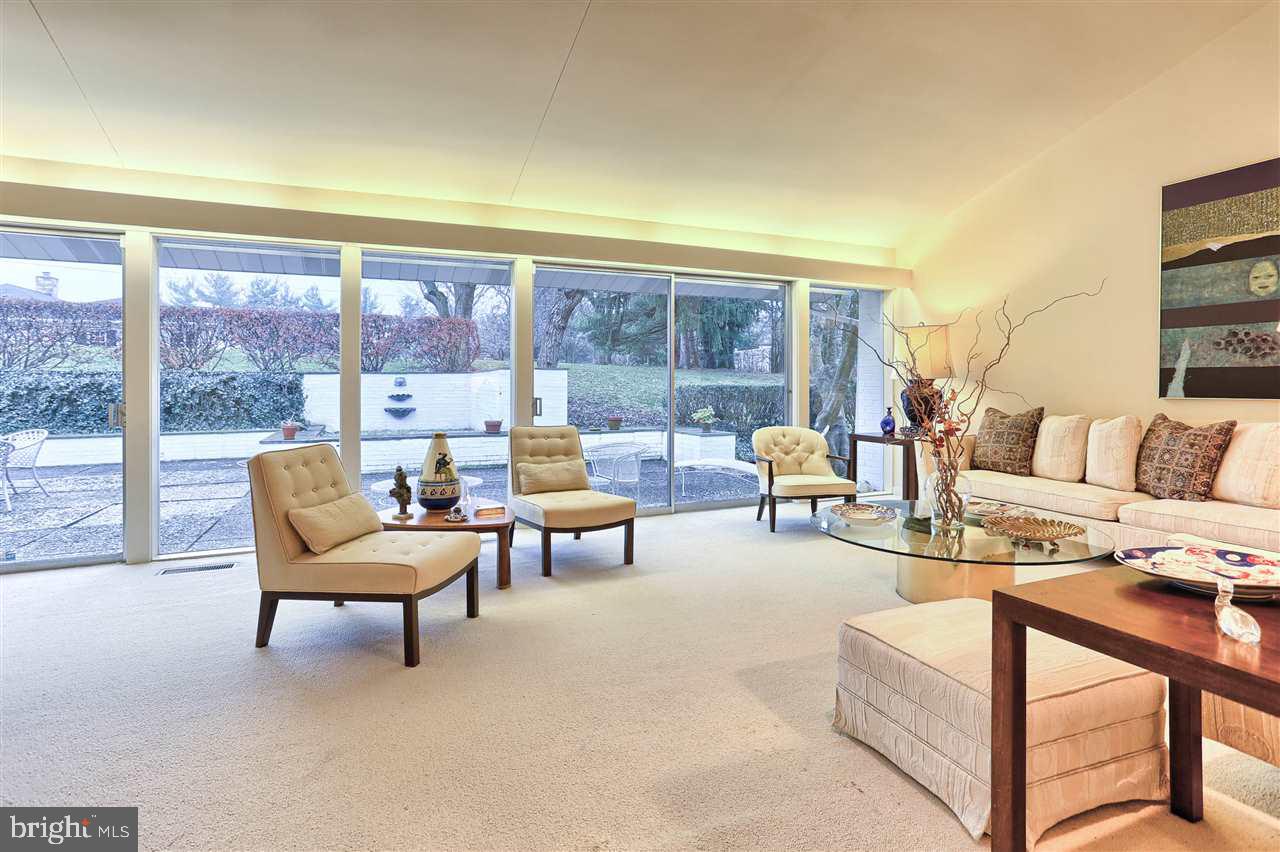 1609 Appletree Road Harrisburg, PA 17110 - Photo 8 of 25 Gallery Image 8