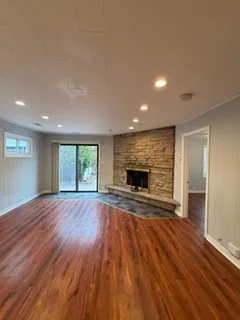 $4,000 | 6902 Lyons Street, Morton Grove, IL 60053